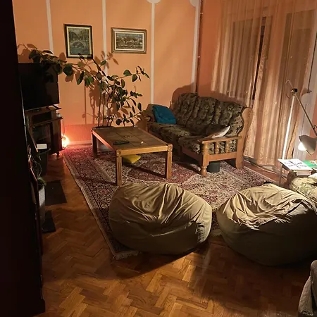 Apartment With Beautiful View Of Avala Mountain 3 For 6 Guests Max Srb, De, En *