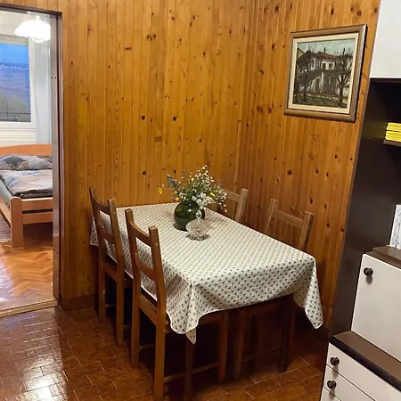 Apartment With Beautiful View Of Avala Mountain 3 For 6 Guests Max Srb, De, En Belgrade