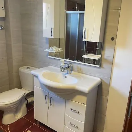 With Beautiful View Of Avala Mountain 3 For 6 Guests Max Srb, De, En *